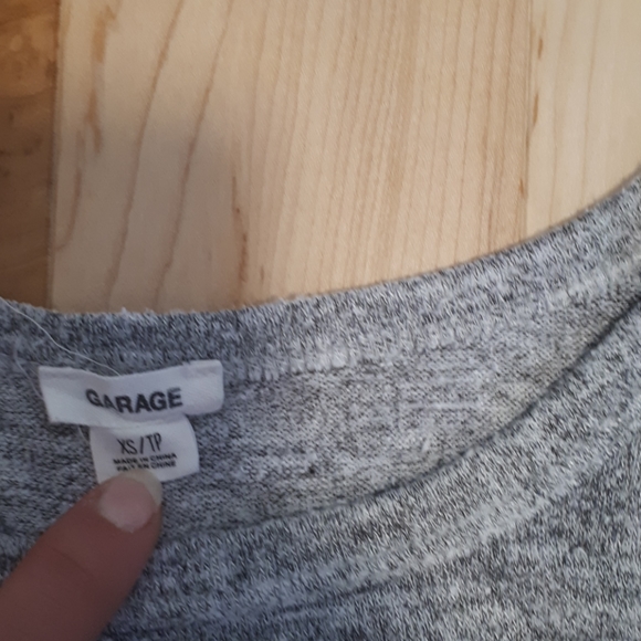 Grey cropped long sleeve - Picture 2 of 2